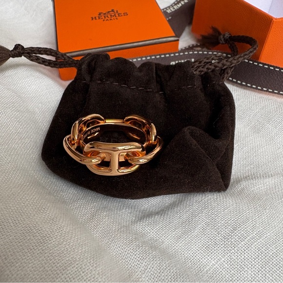 Hermes Regate scarf 90 ring in rose gold - Picture 2 of 6